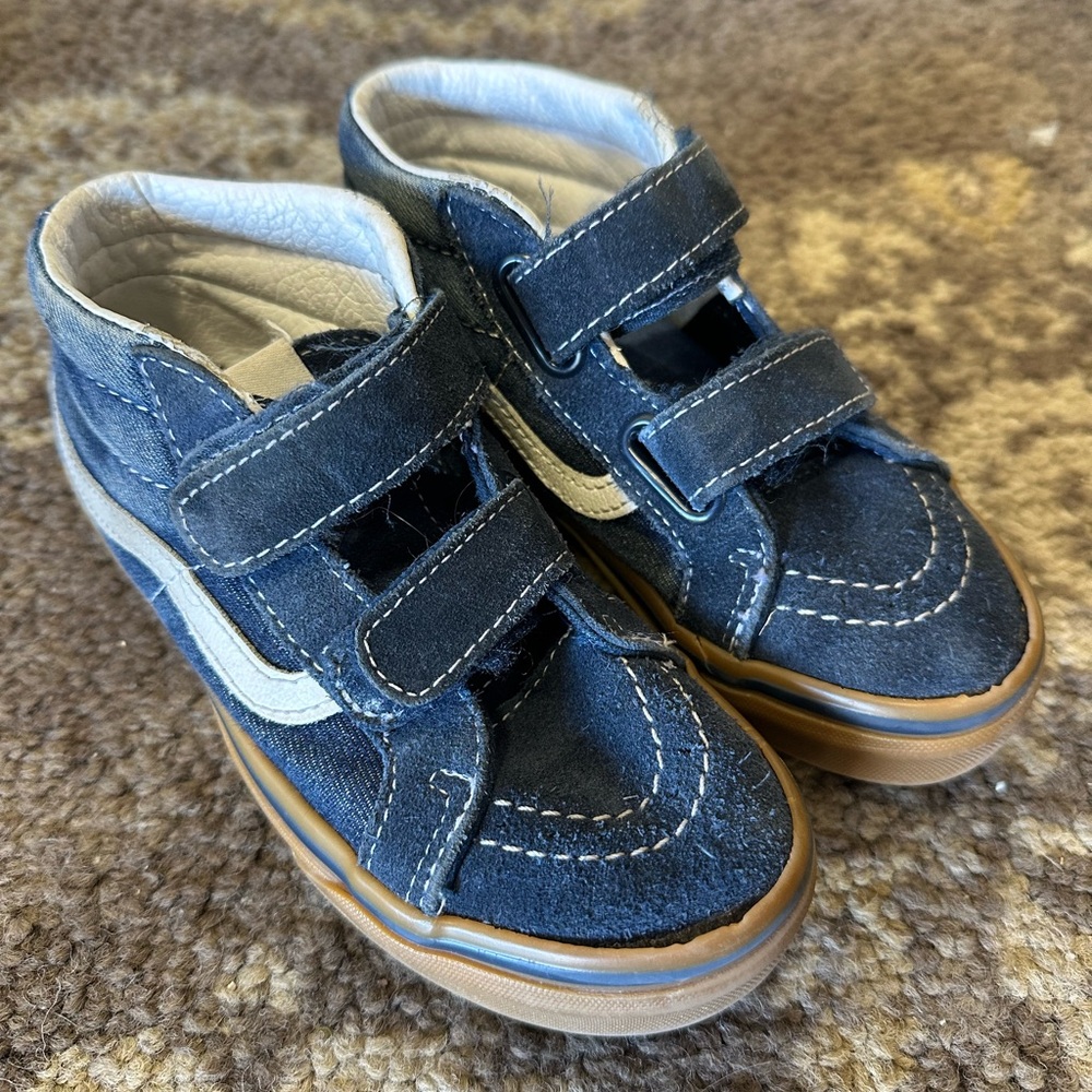 Boys Velcro vans